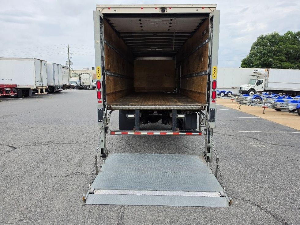 Medium Duty Box Truck-Light and Medium Duty Trucks-International-2020-MV607-Little Rock-AR-110,986\n\t\tmiles-$ 51,500 - Image 9