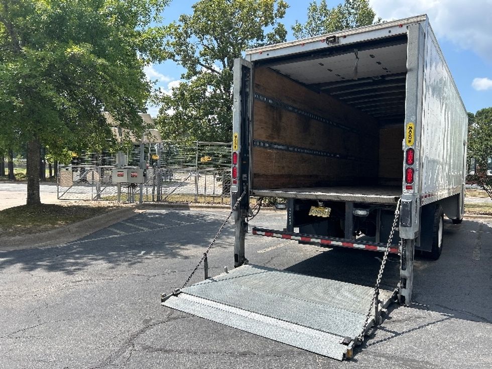 Medium Duty Box Truck-Light and Medium Duty Trucks-International-2020-MV607-Little Rock-AR-134,327\n\t\tmiles-$ 57,500 - Image 8