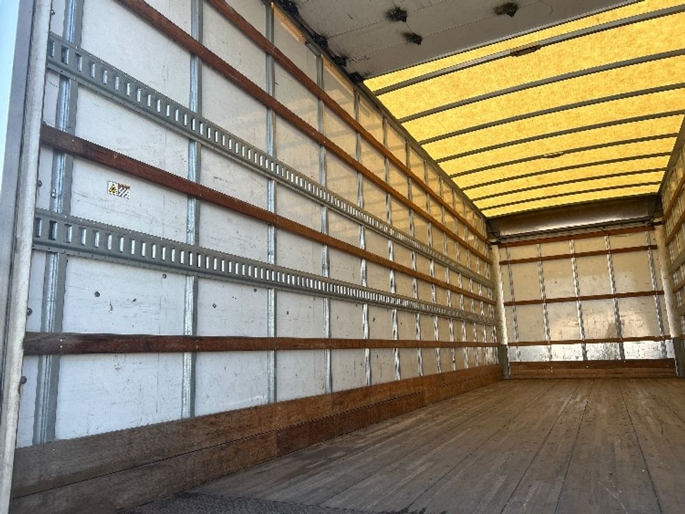 Medium Duty Box Truck-Light and Medium Duty Trucks-International-2020-MV607-Little Rock-AR-226,094\n\t\tmiles-$ 42,500 - Image 11