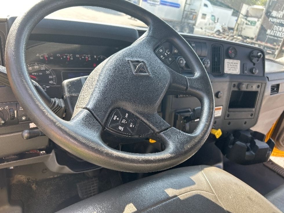 Medium Duty Box Truck-Light and Medium Duty Trucks-International-2020-MV607-Little Rock-AR-226,094\n\t\tmiles-$ 42,500 - Image 17