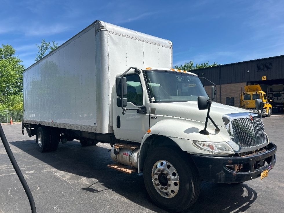 Medium Duty Box Truck-Light and Medium Duty Trucks-International-2020-MV607-Liverpool-NY-103,844\n\t\tmiles-$ 58,000 - Image 1