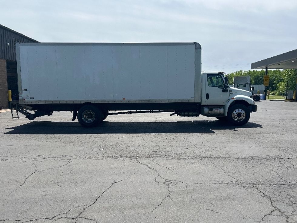 Medium Duty Box Truck-Light and Medium Duty Trucks-International-2020-MV607-Liverpool-NY-103,844\n\t\tmiles-$ 58,000 - Image 15