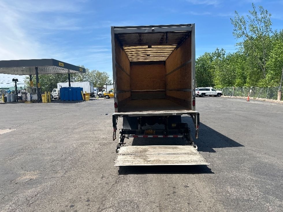 Medium Duty Box Truck-Light and Medium Duty Trucks-International-2020-MV607-Liverpool-NY-103,844\n\t\tmiles-$ 58,000 - Image 9