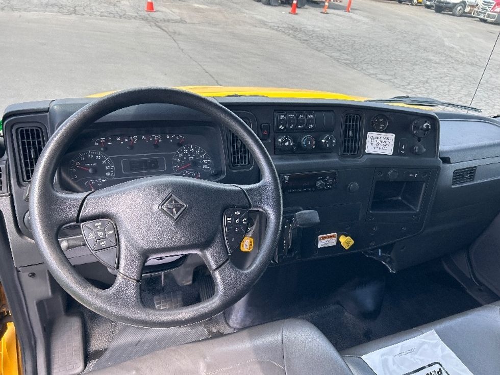 Medium Duty Box Truck-Light and Medium Duty Trucks-International-2020-MV607-Liverpool-NY-121,978\n\t\tmiles-$ 48,750 - Image 18