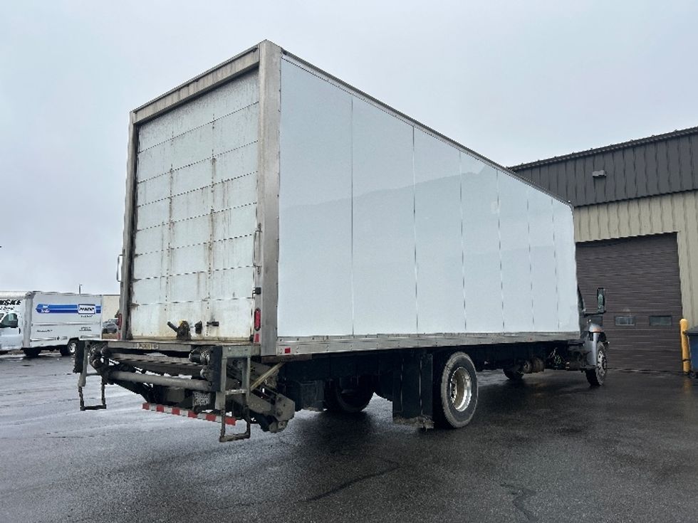Medium Duty Box Truck-Light and Medium Duty Trucks-International-2020-MV607-Londonderry-NH-138,860\n\t\tmiles-$ 53,000 - Image 12