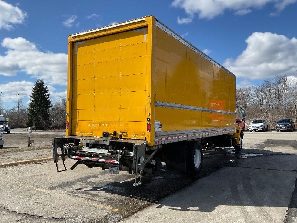 Medium Duty Box Truck-Light and Medium Duty Trucks-International-2020-MV607-Londonderry-NH-205,865\n\t\tmiles-$ 36,750 - Image 13