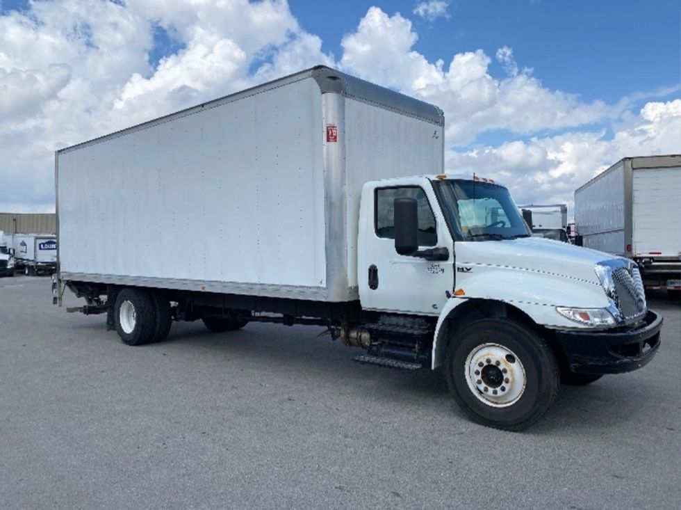 Medium Duty Box Truck-Light and Medium Duty Trucks-International-2020-MV607-Louisville-KY-15,483\n\t\tmiles-$ 67,750 - Image 1