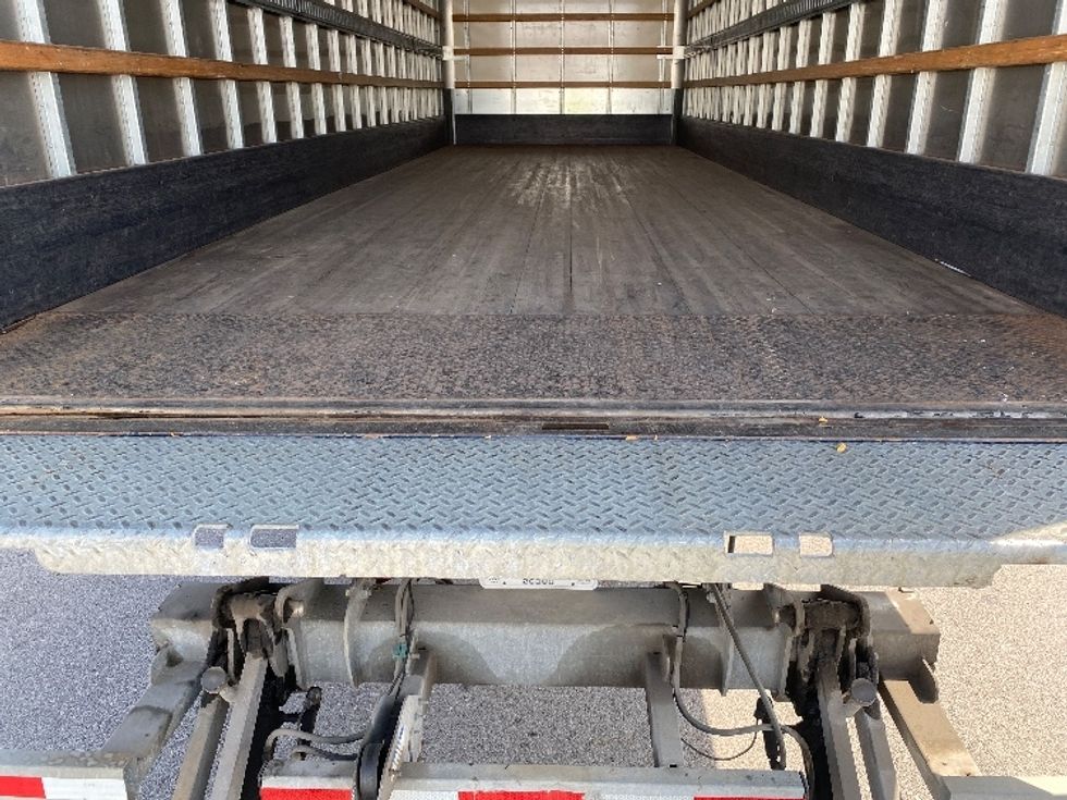 Medium Duty Box Truck-Light and Medium Duty Trucks-International-2020-MV607-Louisville-KY-15,483\n\t\tmiles-$ 67,750 - Image 10