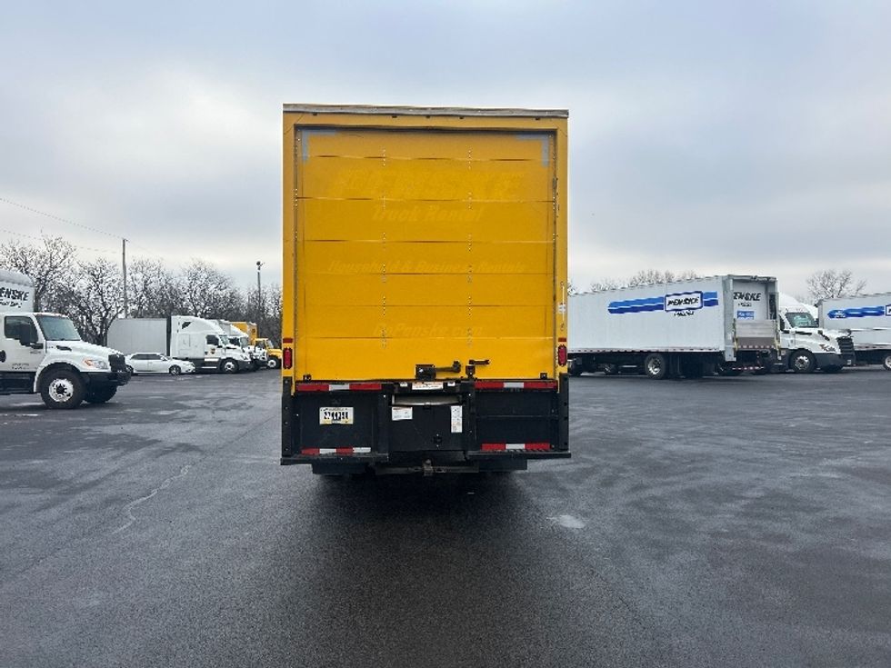 Medium Duty Box Truck-Light and Medium Duty Trucks-International-2020-MV607-Louisville-KY-156,792\n\t\tmiles-$ 35,000 - Image 7
