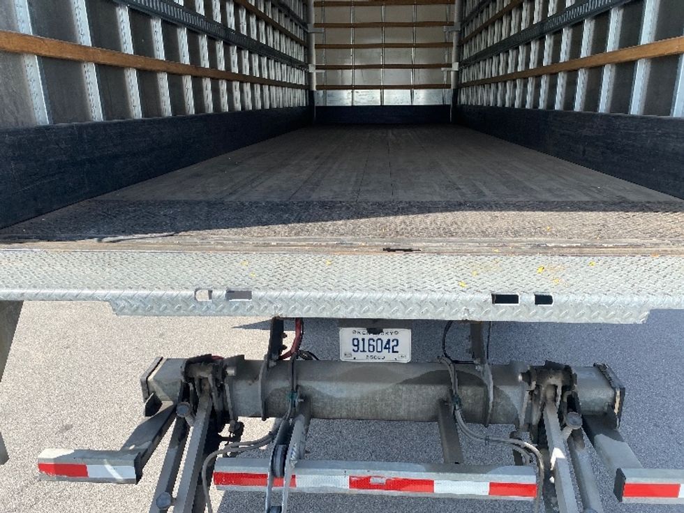 Medium Duty Box Truck-Light and Medium Duty Trucks-International-2020-MV607-Louisville-KY-33,406\n\t\tmiles-$ 66,000 - Image 10