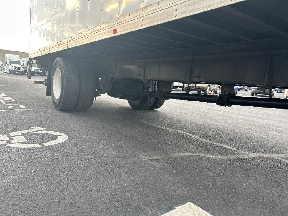 Medium Duty Box Truck-Light and Medium Duty Trucks-International-2020-MV607-Louisville-KY-88,245\n\t\tmiles-$ 56,000 - Image 14