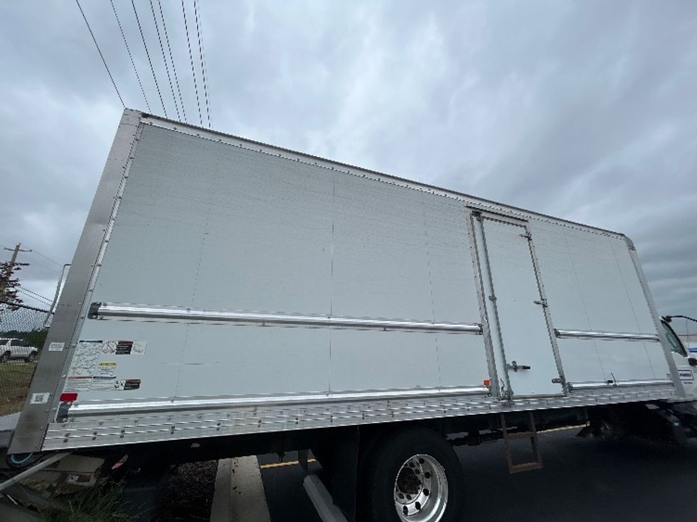 Medium Duty Box Truck-Light and Medium Duty Trucks-International-2020-MV607-Lowell-AR-147,677\n\t\tmiles-$ 52,000 - Image 26