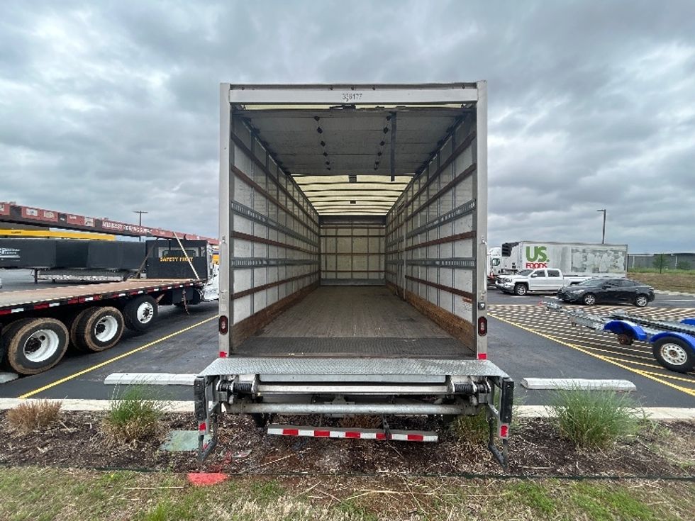 Medium Duty Box Truck-Light and Medium Duty Trucks-International-2020-MV607-Lowell-AR-147,677\n\t\tmiles-$ 52,000 - Image 8