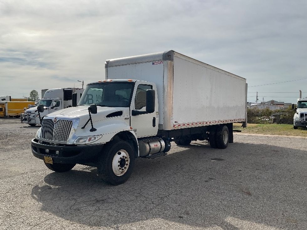 Medium Duty Box Truck-Light and Medium Duty Trucks-International-2020-MV607-Lowell-AR-221,048\n\t\tmiles-$ 45,250 - Image 3
