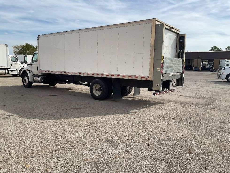 Medium Duty Box Truck-Light and Medium Duty Trucks-International-2020-MV607-Lowell-AR-221,048\n\t\tmiles-$ 45,250 - Image 6