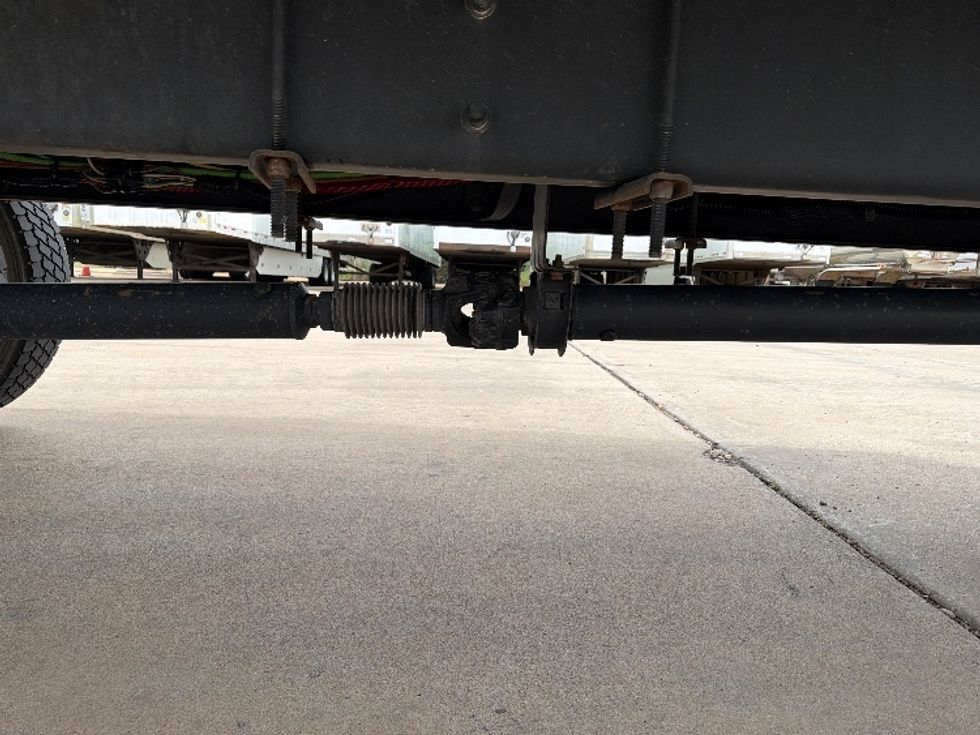 Medium Duty Box Truck-Light and Medium Duty Trucks-International-2020-MV607-Lubbock-TX-115,257\n\t\tmiles-$ 60,000 - Image 14