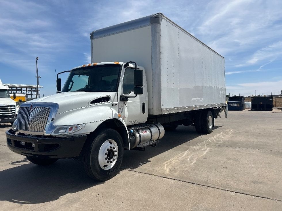 Medium Duty Box Truck-Light and Medium Duty Trucks-International-2020-MV607-Lubbock-TX-149,251\n\t\tmiles-$ 60,500 - Image 3
