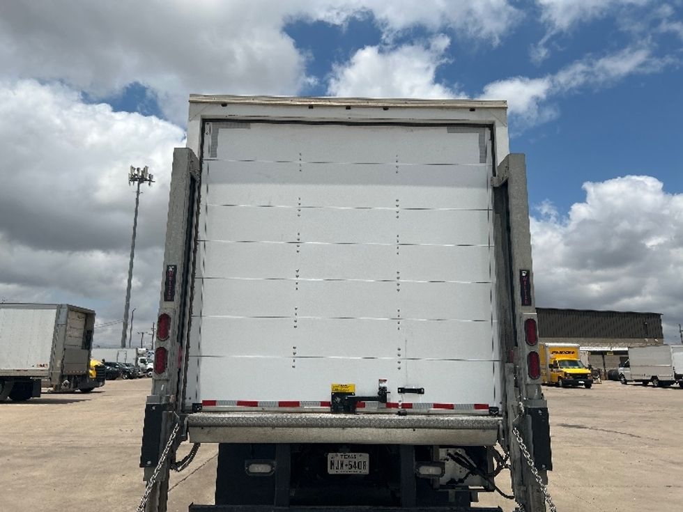 Medium Duty Box Truck-Light and Medium Duty Trucks-International-2020-MV607-Lubbock-TX-184,687\n\t\tmiles-$ 56,500 - Image 7