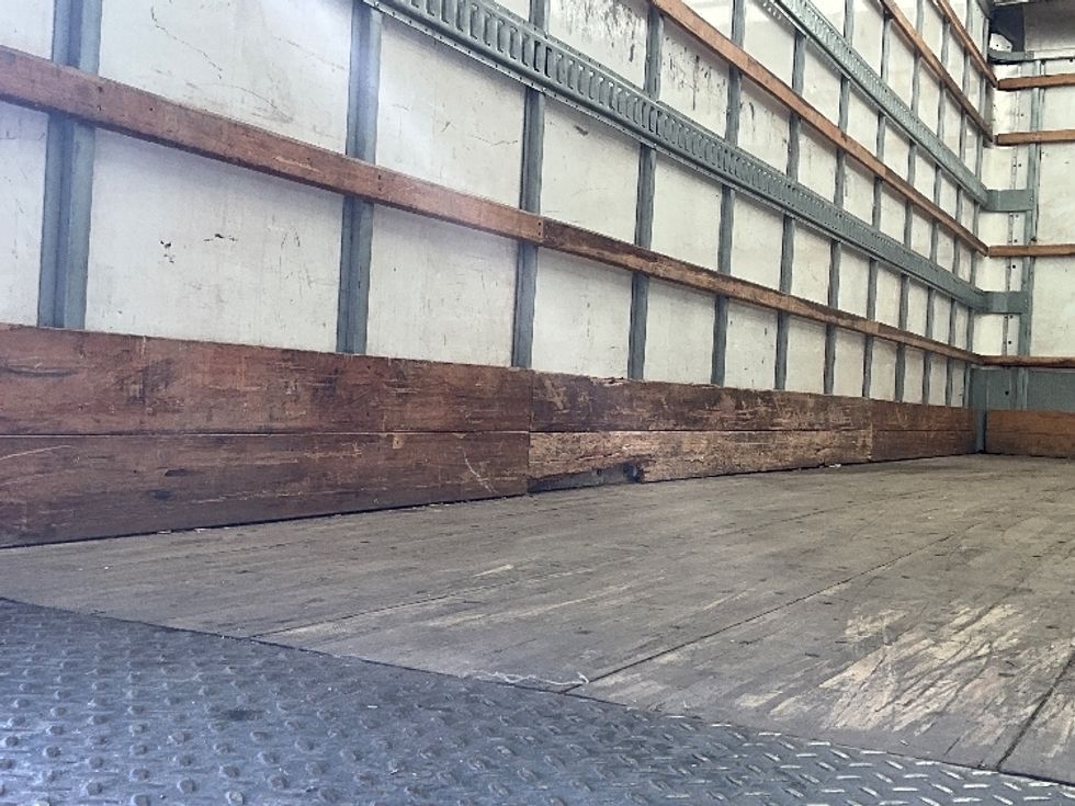 Medium Duty Box Truck-Light and Medium Duty Trucks-International-2020-MV607-Manassas-VA-215,347\n\t\tmiles-$ 40,250 - Image 27