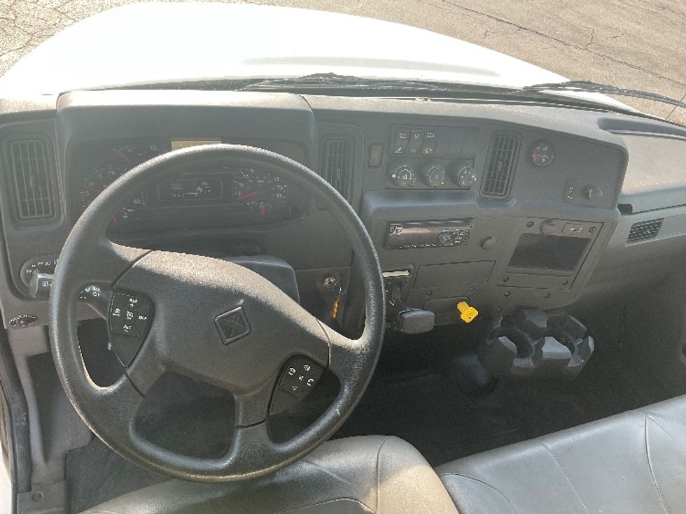 Medium Duty Box Truck-Light and Medium Duty Trucks-International-2020-MV607-Mansfield-OH-164,181\n\t\tmiles-$ 48,000 - Image 18