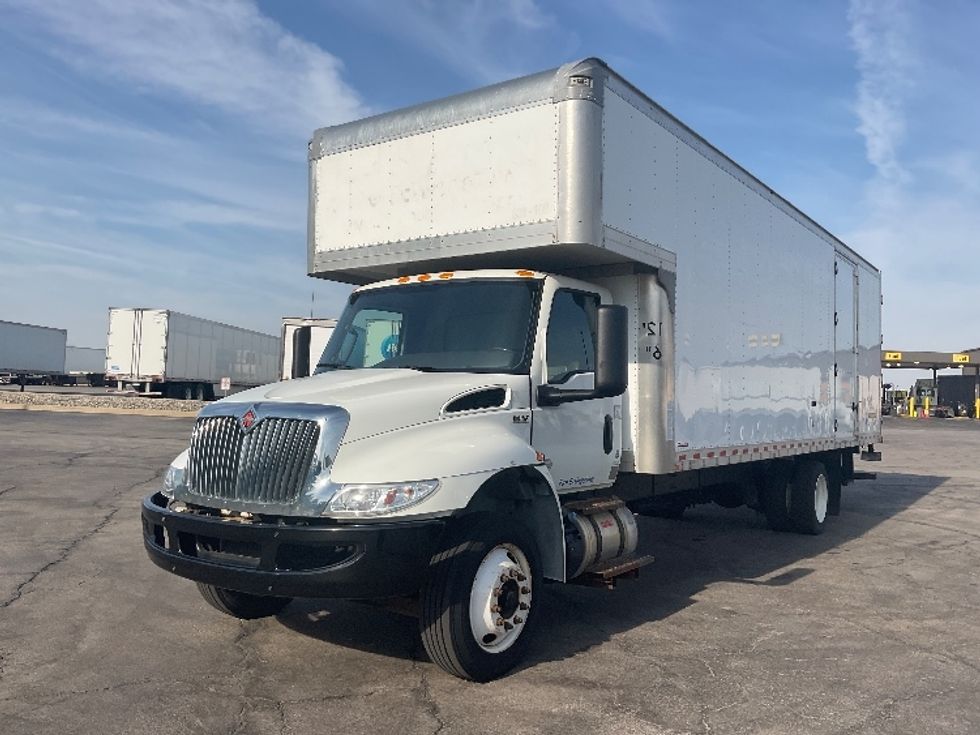 Medium Duty Box Truck-Light and Medium Duty Trucks-International-2020-MV607-Mansfield-OH-164,181\n\t\tmiles-$ 48,000 - Image 3