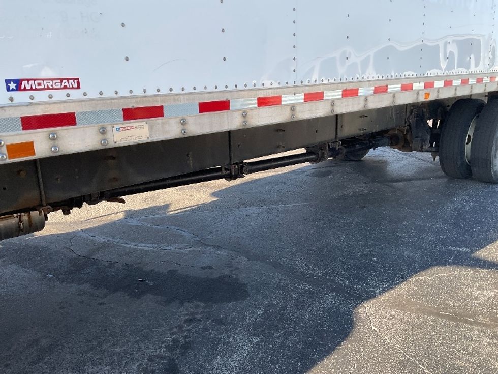 Medium Duty Box Truck-Light and Medium Duty Trucks-International-2020-MV607-Mansfield-OH-164,181\n\t\tmiles-$ 48,000 - Image 5