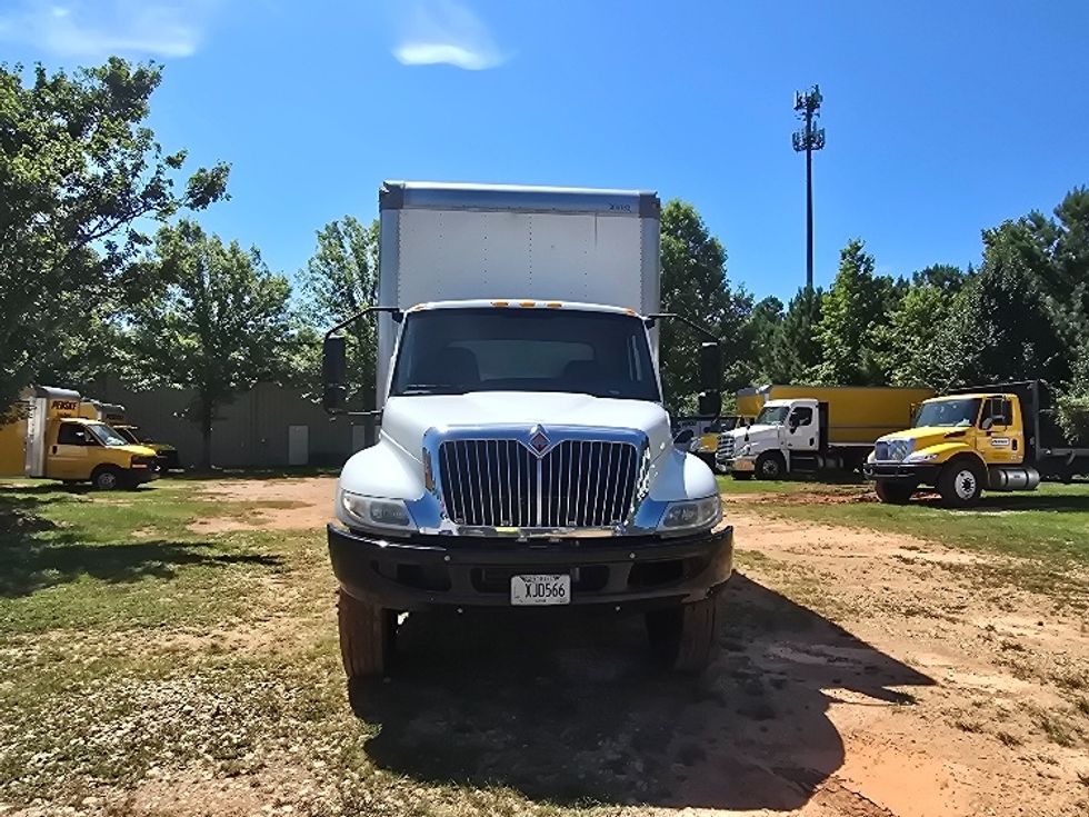 Medium Duty Box Truck-Light and Medium Duty Trucks-International-2020-MV607-Mcdonough-GA-359,288\n\t\tmiles-$ 23,500 - Image 2