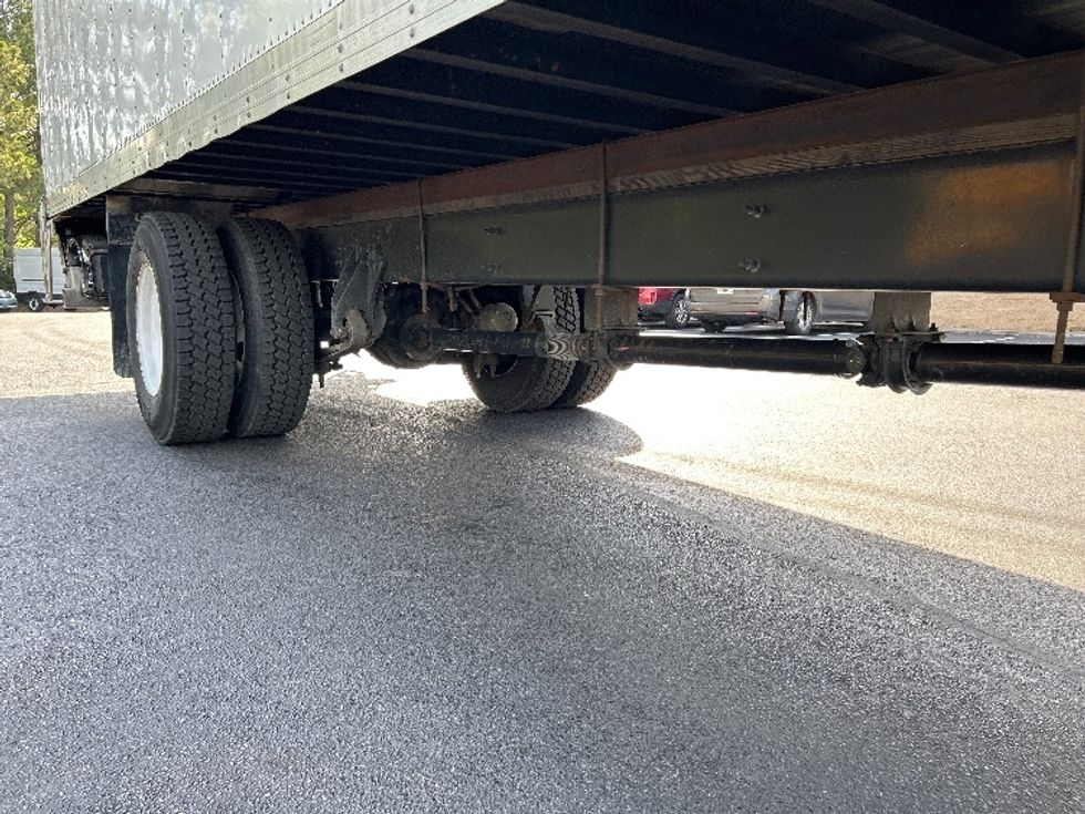 Medium Duty Box Truck-Light and Medium Duty Trucks-International-2020-MV607-Mebane-NC-144,325\n\t\tmiles-$ 61,250 - Image 14