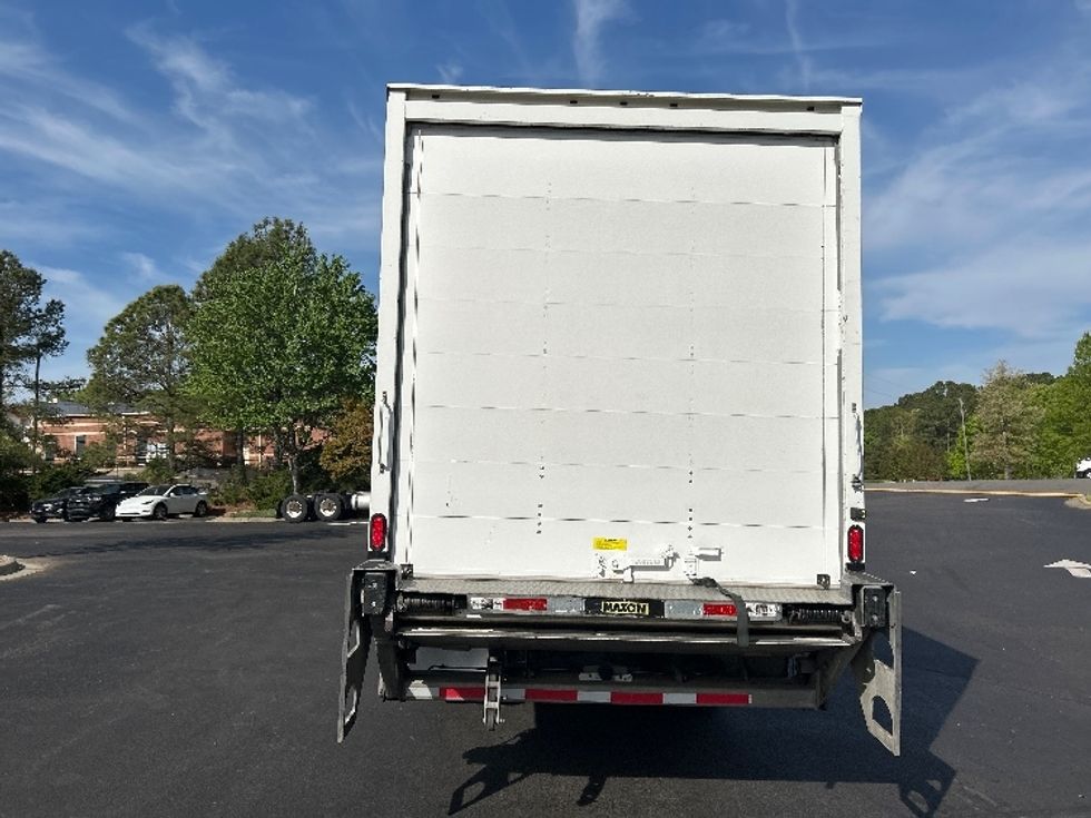Medium Duty Box Truck-Light and Medium Duty Trucks-International-2020-MV607-Mebane-NC-144,325\n\t\tmiles-$ 61,250 - Image 7