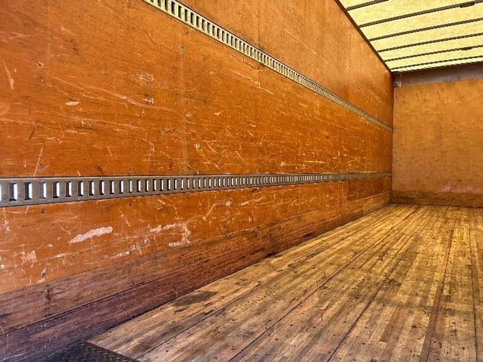 Medium Duty Box Truck-Light and Medium Duty Trucks-International-2020-MV607-Mebane-NC-158,119\n\t\tmiles-$ 50,500 - Image 11