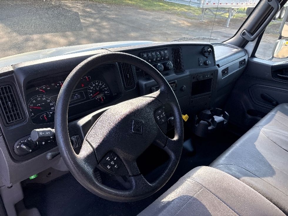 Medium Duty Box Truck-Light and Medium Duty Trucks-International-2020-MV607-Mebane-NC-17,483\n\t\tmiles-$ 63,500 - Image 16