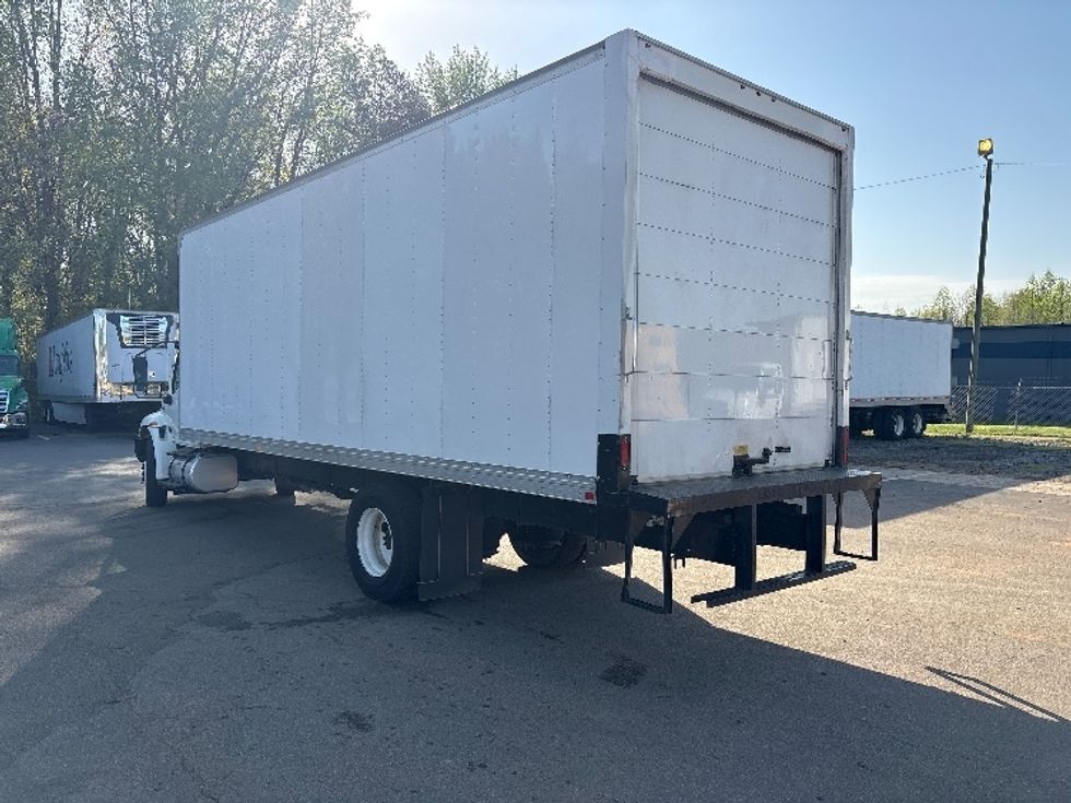 Medium Duty Box Truck-Light and Medium Duty Trucks-International-2020-MV607-Mebane-NC-17,483\n\t\tmiles-$ 63,500 - Image 6