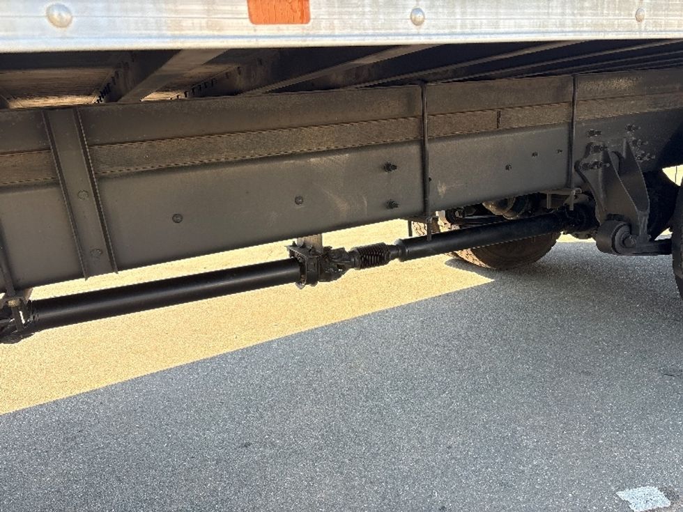 Medium Duty Box Truck-Light and Medium Duty Trucks-International-2020-MV607-Mebane-NC-195,447\n\t\tmiles-$ 49,250 - Image 5