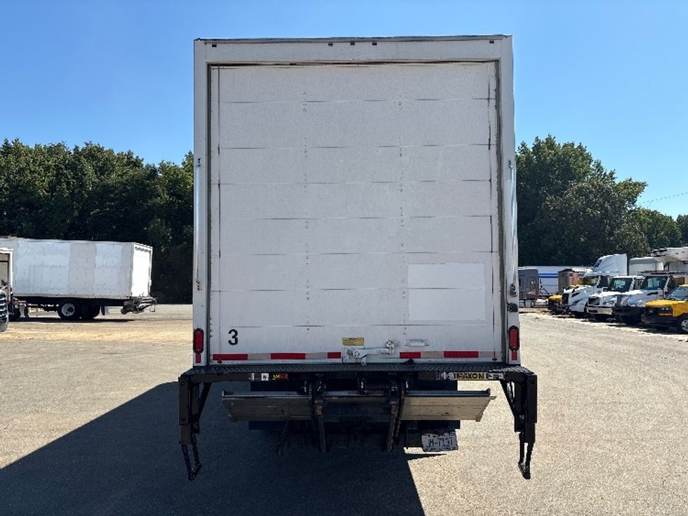 Medium Duty Box Truck-Light and Medium Duty Trucks-International-2020-MV607-Mebane-NC-195,447\n\t\tmiles-$ 49,250 - Image 7