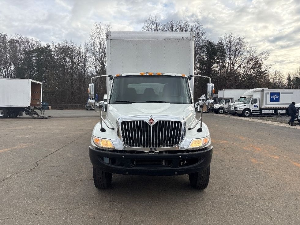 Medium Duty Box Truck-Light and Medium Duty Trucks-International-2020-MV607-Mebane-NC-197,365\n\t\tmiles-$ 48,750 - Image 2