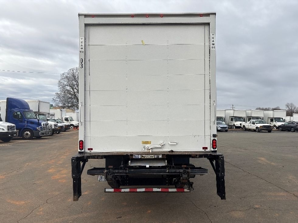 Medium Duty Box Truck-Light and Medium Duty Trucks-International-2020-MV607-Mebane-NC-197,365\n\t\tmiles-$ 48,750 - Image 7