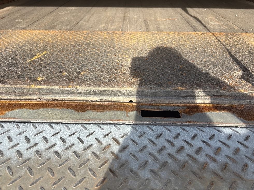 Medium Duty Box Truck-Light and Medium Duty Trucks-International-2020-MV607-Mebane-NC-199,386\n\t\tmiles-$ 50,250 - Image 10