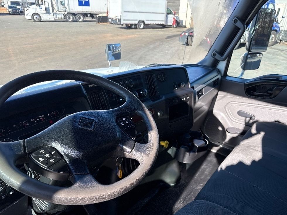 Medium Duty Box Truck-Light and Medium Duty Trucks-International-2020-MV607-Mebane-NC-213,567\n\t\tmiles-$ 40,500 - Image 16