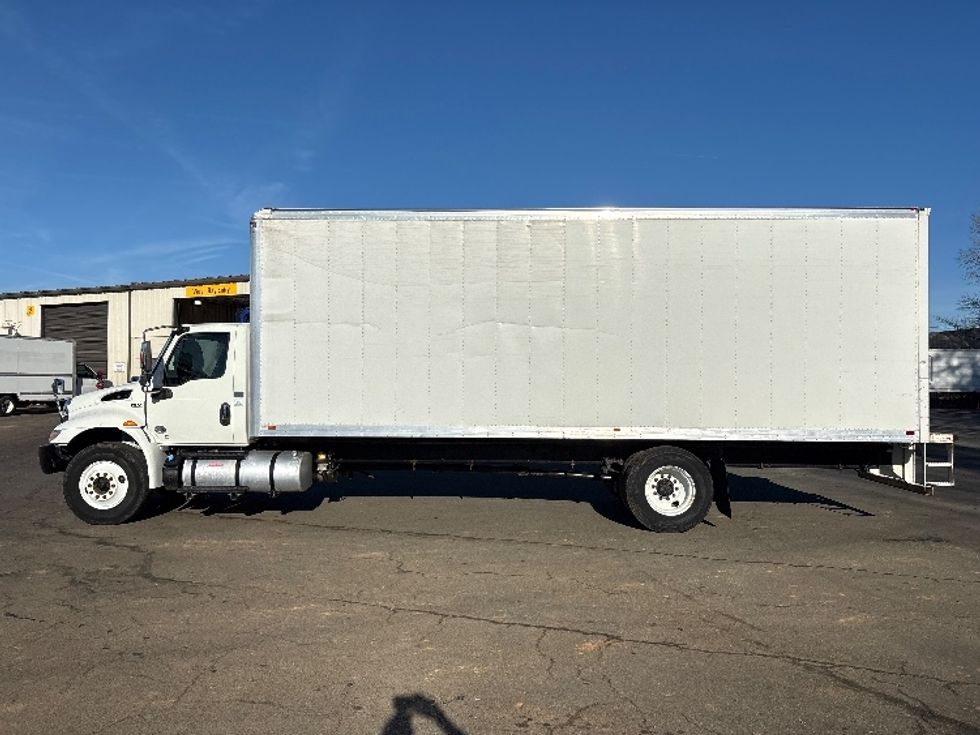 Medium Duty Box Truck-Light and Medium Duty Trucks-International-2020-MV607-Mebane-NC-213,567\n\t\tmiles-$ 40,500 - Image 4