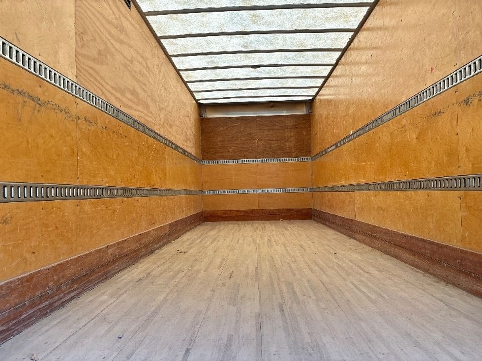 Medium Duty Box Truck-Light and Medium Duty Trucks-International-2020-MV607-Mebane-NC-213,567\n\t\tmiles-$ 40,500 - Image 8