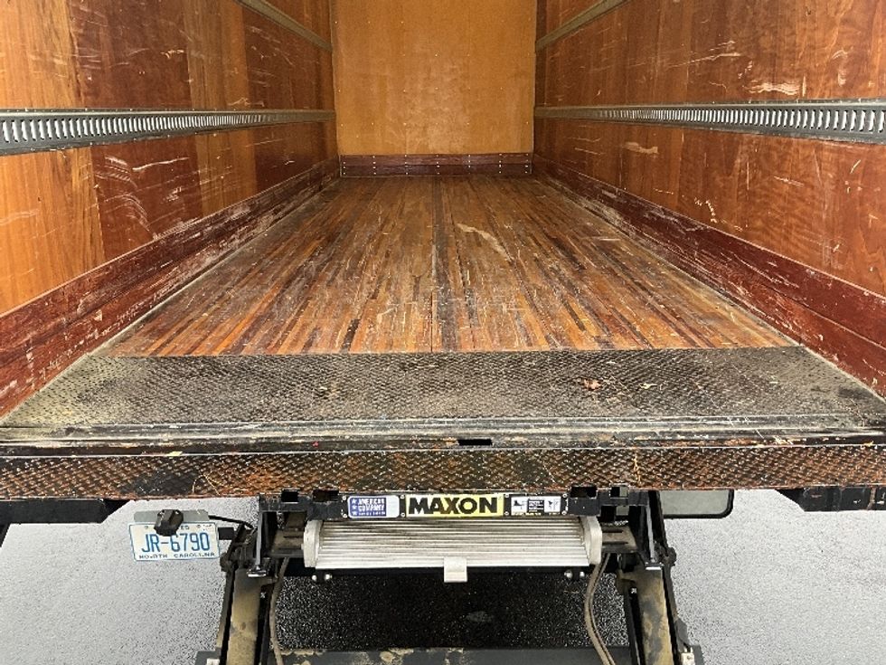 Medium Duty Box Truck-Light and Medium Duty Trucks-International-2020-MV607-Mebane-NC-3,677\n\t\tmiles-$ 73,750 - Image 10