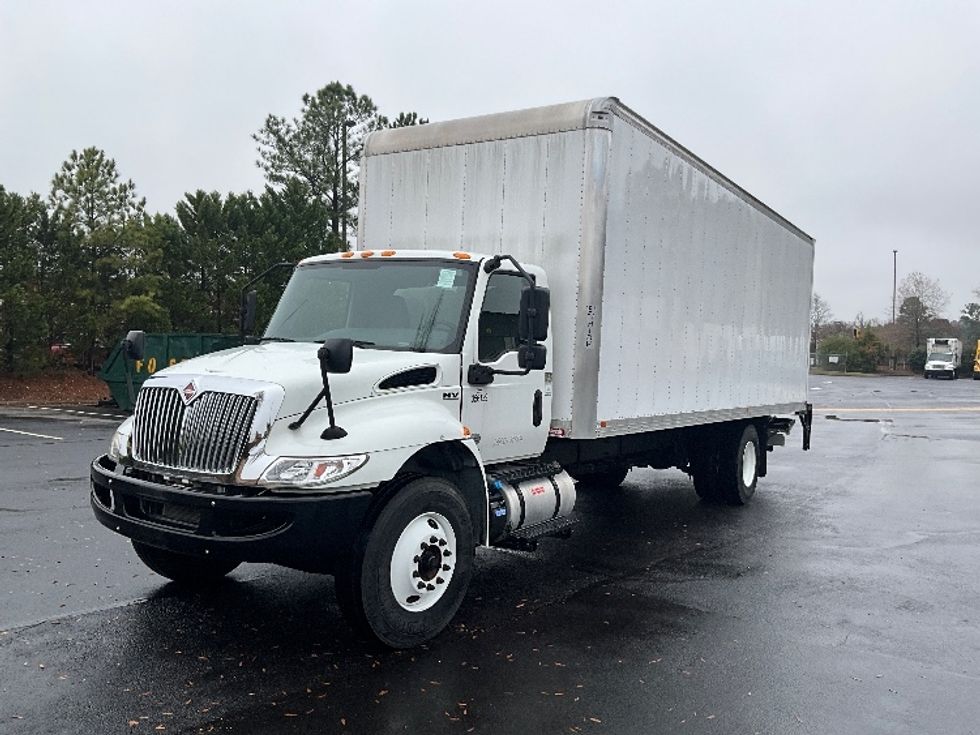 Medium Duty Box Truck-Light and Medium Duty Trucks-International-2020-MV607-Mebane-NC-3,677\n\t\tmiles-$ 73,750 - Image 3