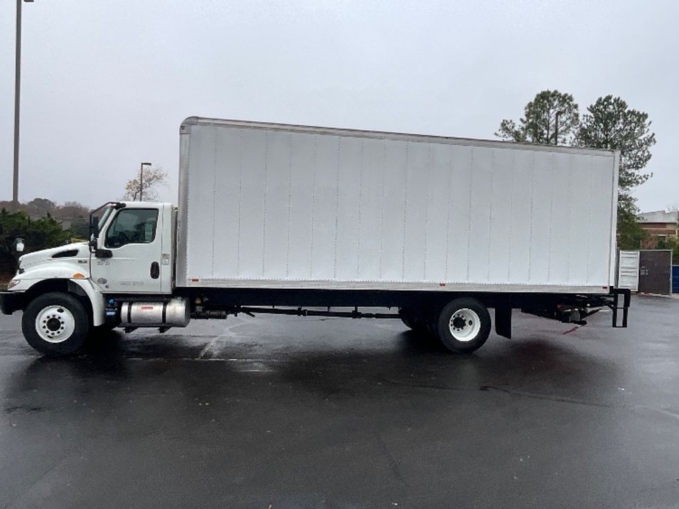 Medium Duty Box Truck-Light and Medium Duty Trucks-International-2020-MV607-Mebane-NC-3,677\n\t\tmiles-$ 73,750 - Image 4