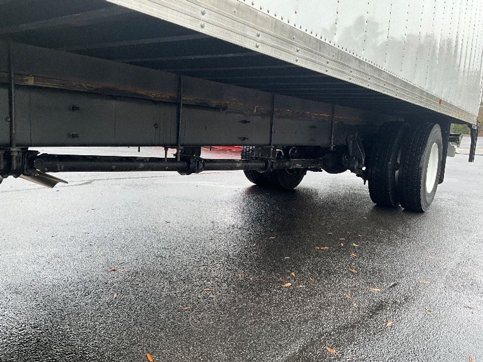 Medium Duty Box Truck-Light and Medium Duty Trucks-International-2020-MV607-Mebane-NC-3,677\n\t\tmiles-$ 73,750 - Image 5