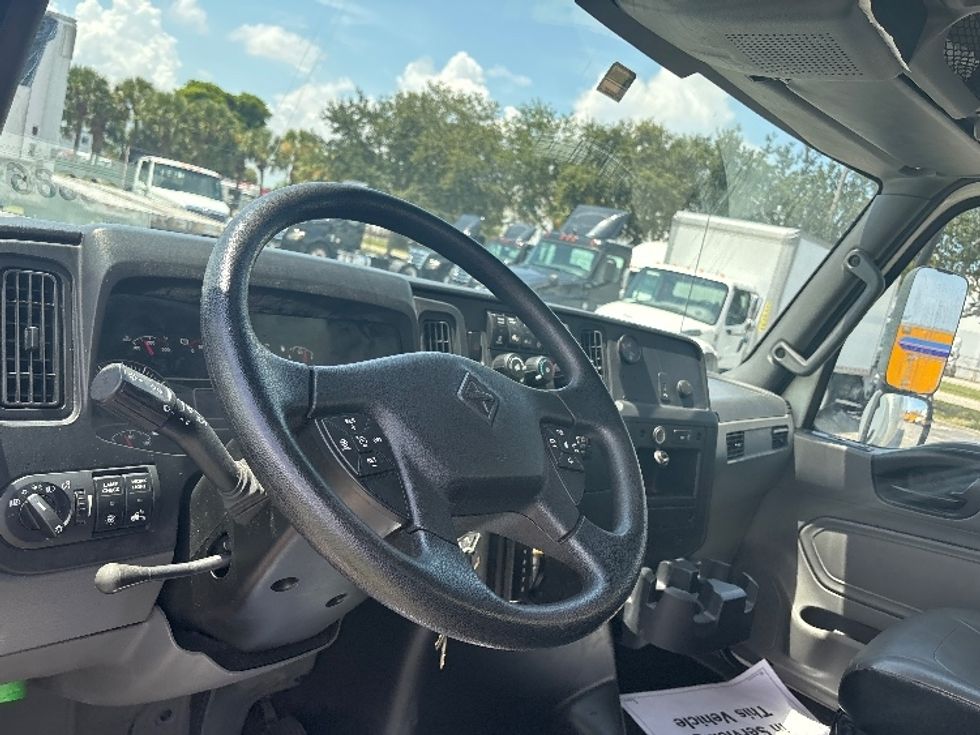 Medium Duty Box Truck-Light and Medium Duty Trucks-International-2020-MV607-Medley-FL-105,808\n\t\tmiles-$ 67,750 - Image 15