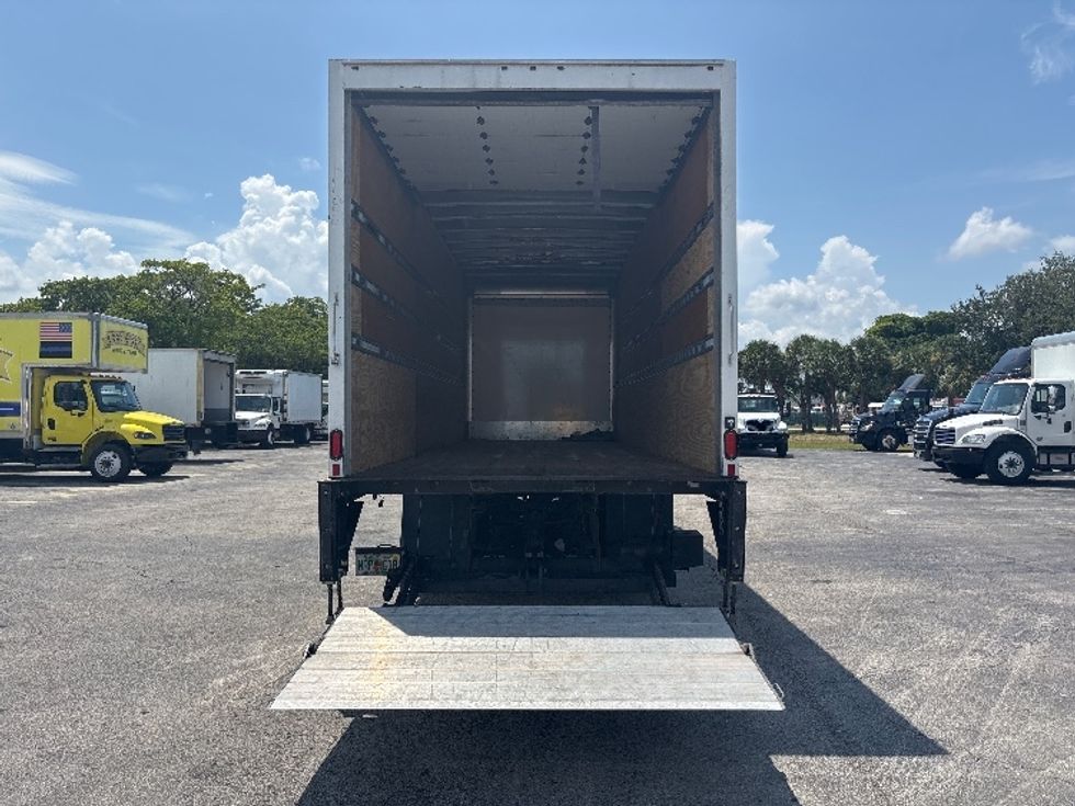 Medium Duty Box Truck-Light and Medium Duty Trucks-International-2020-MV607-Medley-FL-105,808\n\t\tmiles-$ 67,750 - Image 7
