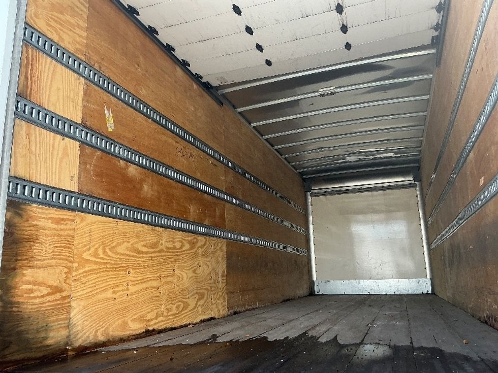 Medium Duty Box Truck-Light and Medium Duty Trucks-International-2020-MV607-Medley-FL-112,267\n\t\tmiles-$ 65,250 - Image 10