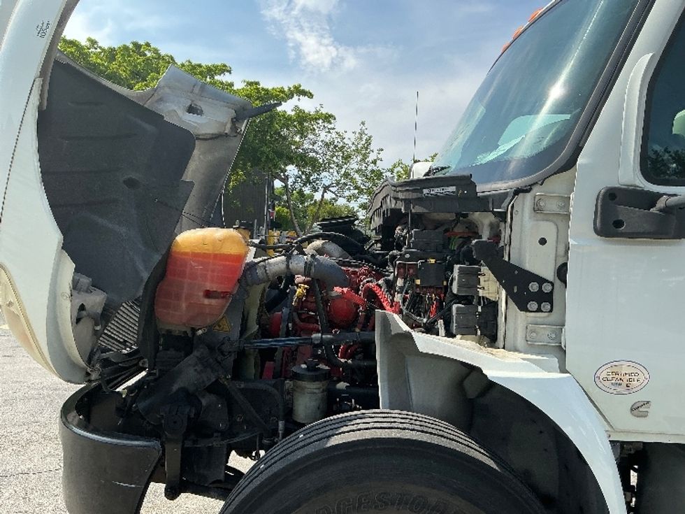 Medium Duty Box Truck-Light and Medium Duty Trucks-International-2020-MV607-Medley-FL-112,267\n\t\tmiles-$ 65,250 - Image 23