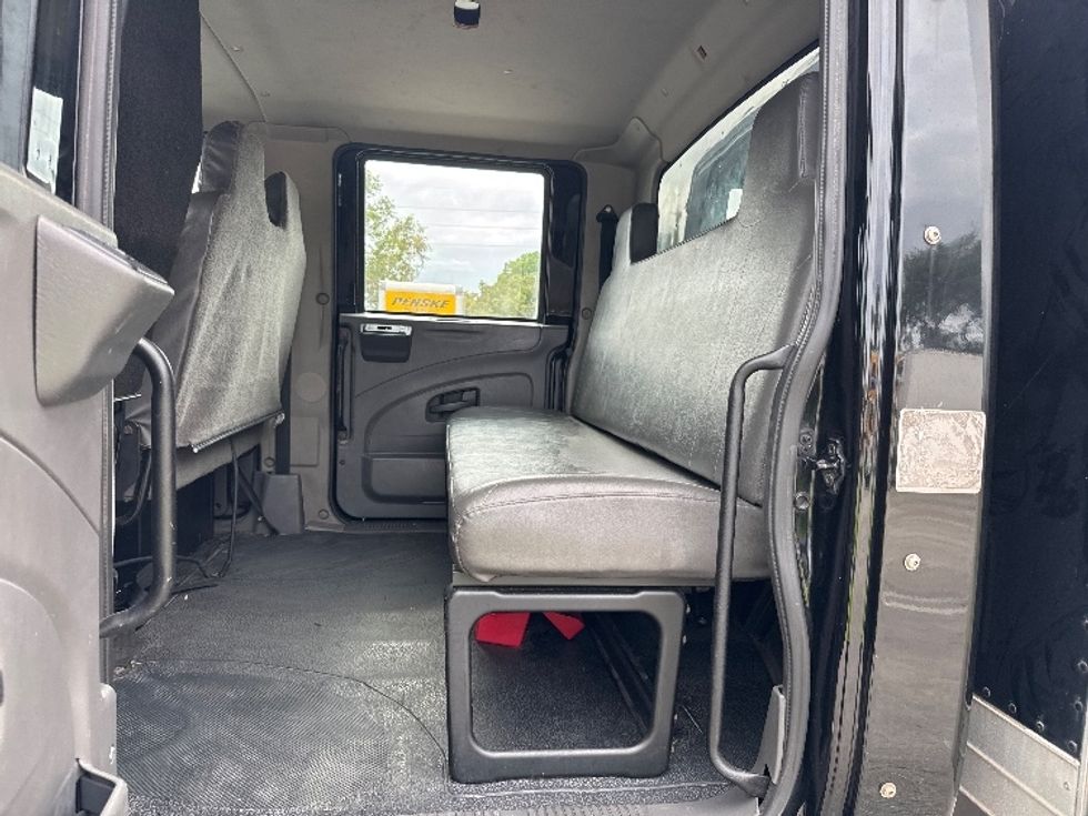 Medium Duty Box Truck-Light and Medium Duty Trucks-International-2020-MV607-Medley-FL-214,660\n\t\tmiles-$ 48,250 - Image 22
