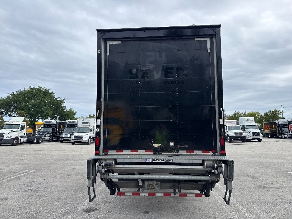 Medium Duty Box Truck-Light and Medium Duty Trucks-International-2020-MV607-Medley-FL-214,660\n\t\tmiles-$ 48,250 - Image 7